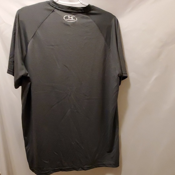 Euc Under Armour EUC Mens Sz Large Gray And Black - Picture 2 of 2